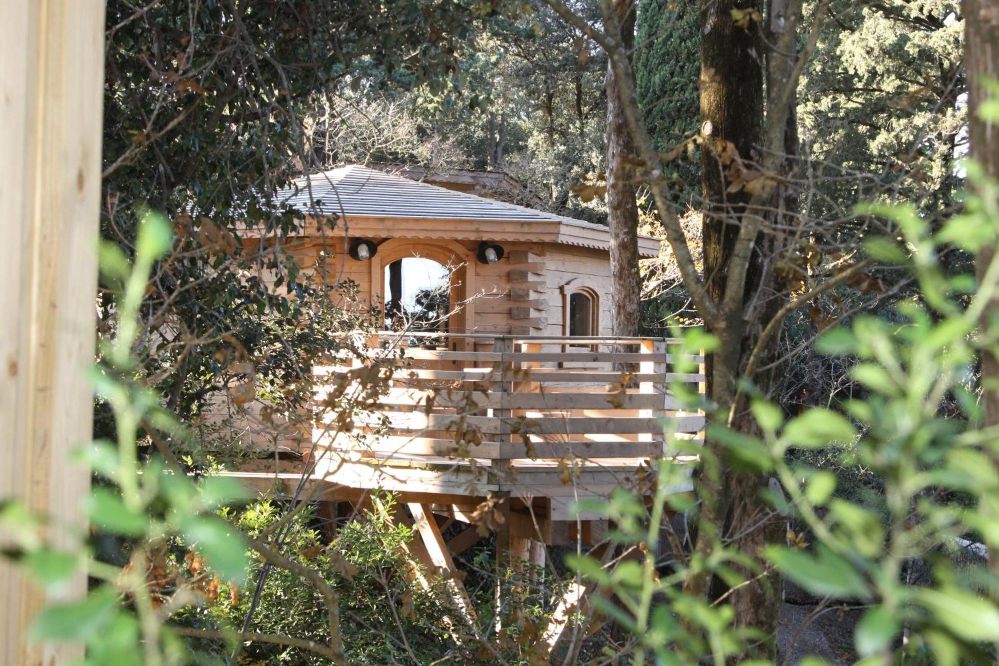Les Cabanes Dans Les Bois Logis Hotel Villedubert Exterior foto